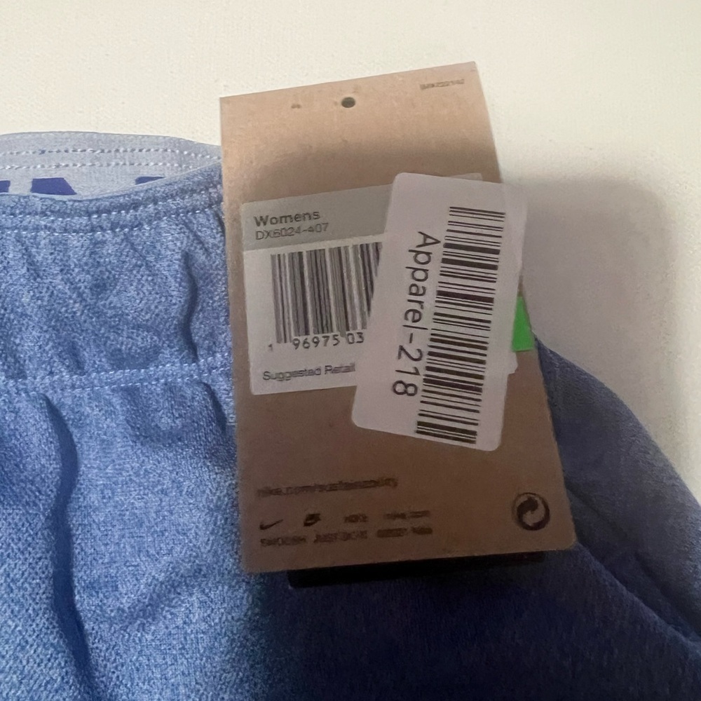 NWT NIKE Women's Large Running Yoga Shorts Blue with Draw String (F2) - Picture 3 of 7